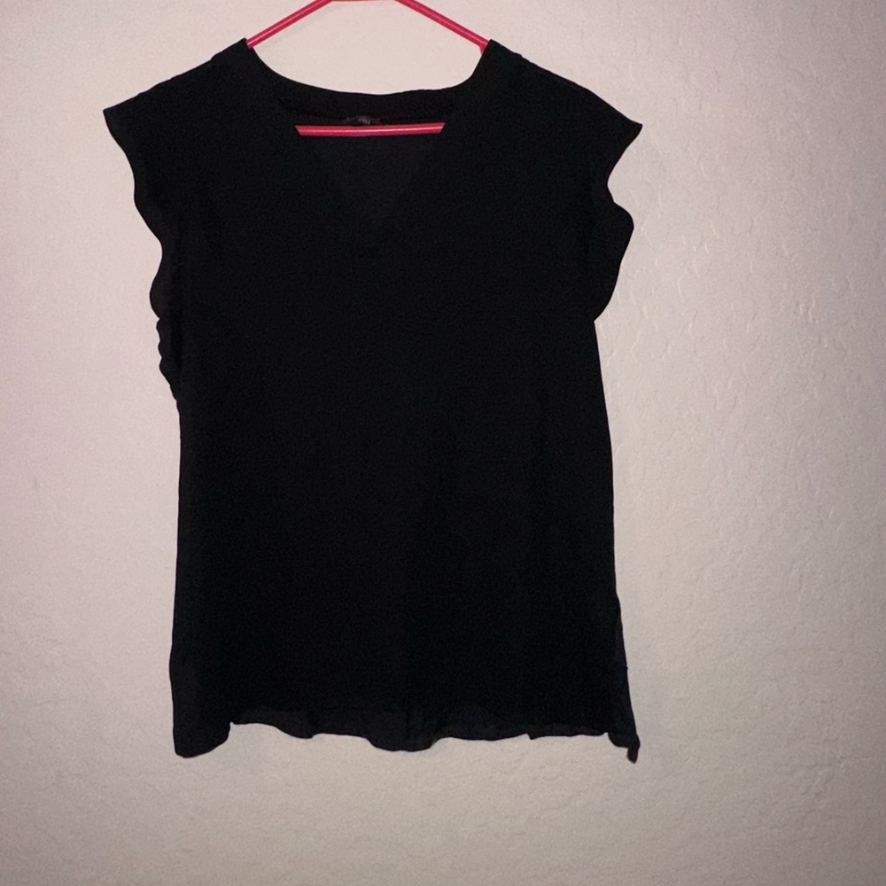 Women's Express Black V-Neck Top